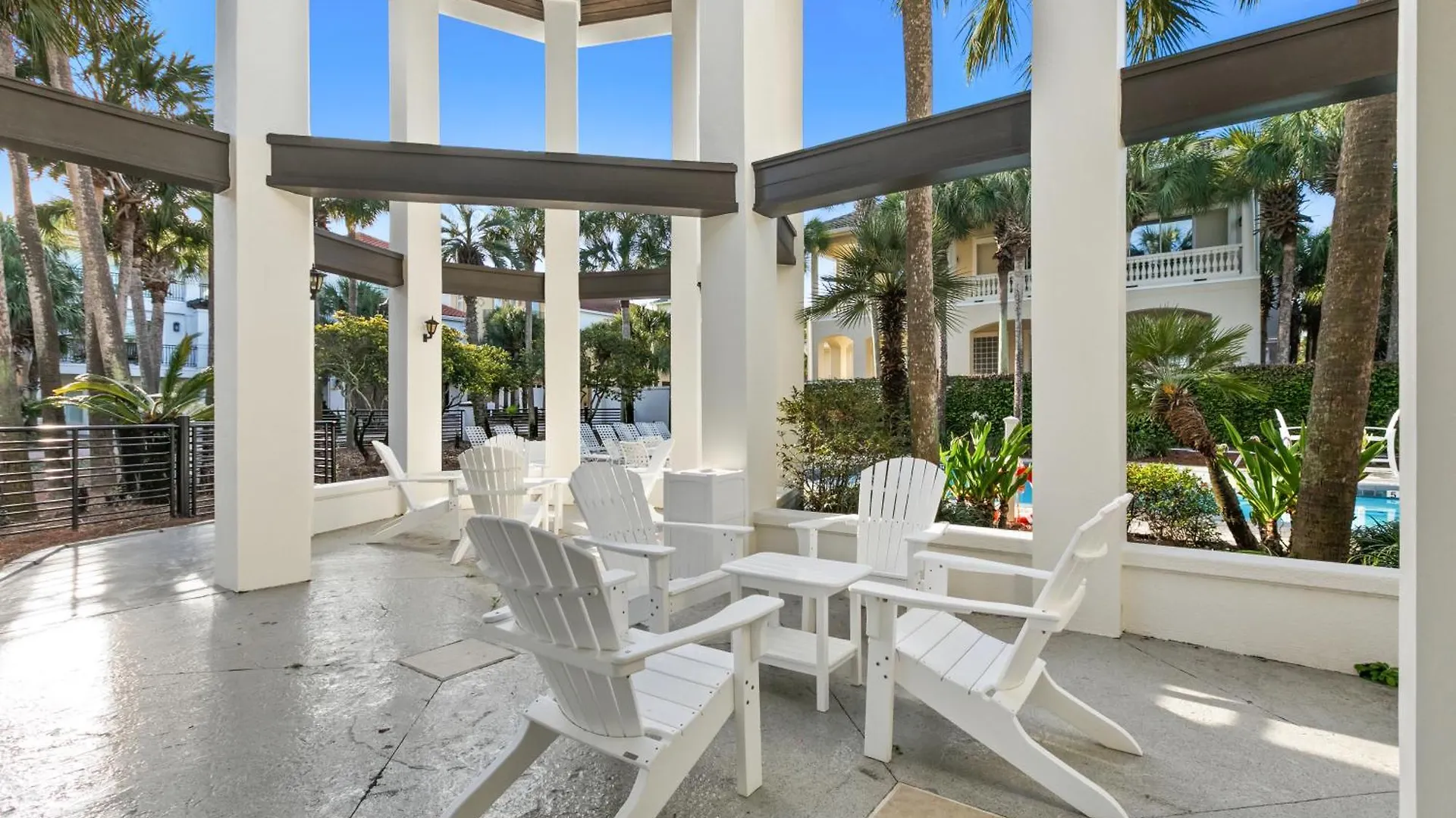 Luxury Community Pool, Hot Tub And Beach And Games Destin Holiday home