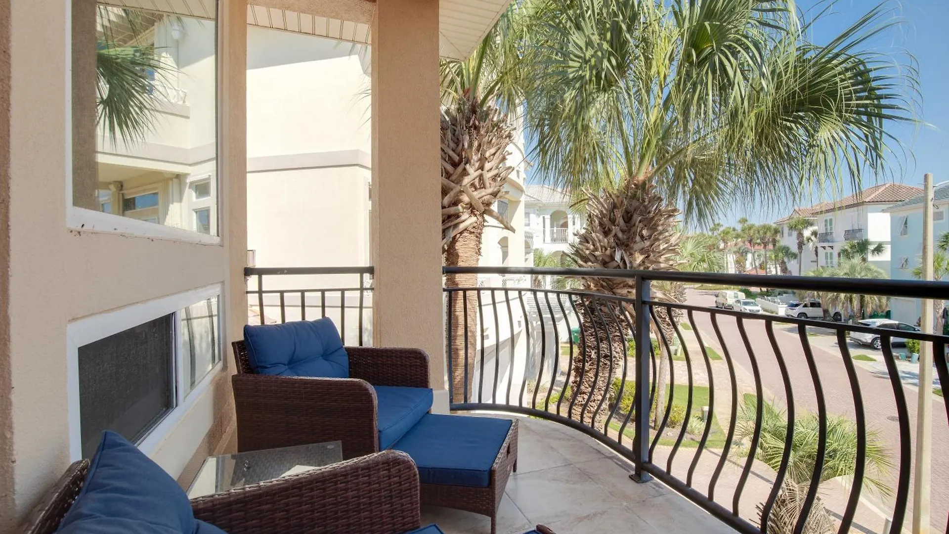 Holiday home Luxury Community Pool, Hot Tub And Beach And Games Destin United States