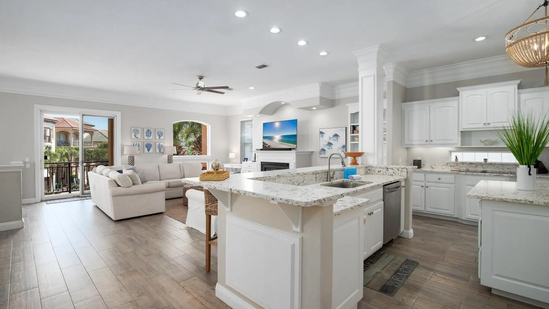 Holiday home Luxury Community Pool, Hot Tub And Beach And Games Destin